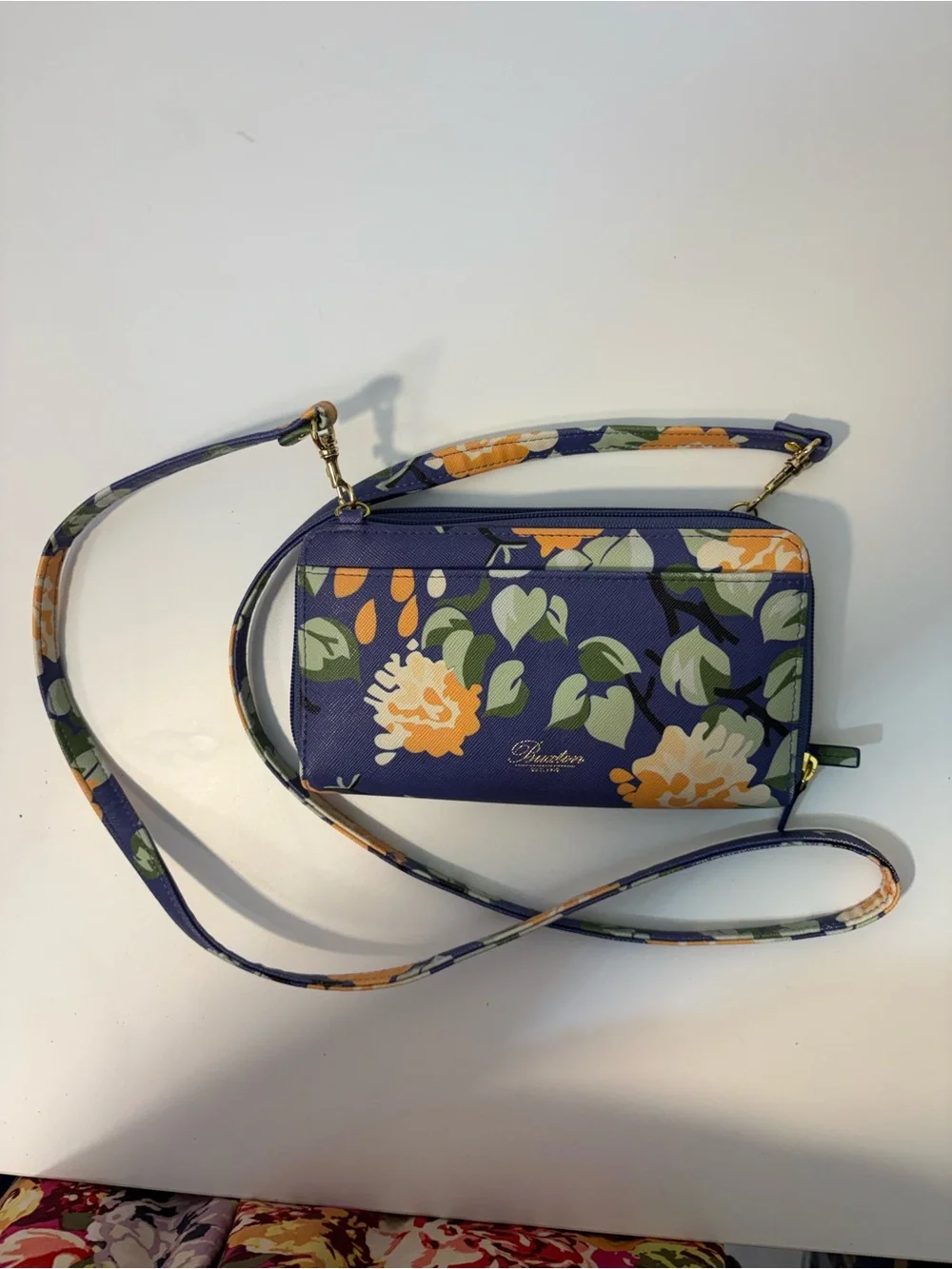 Julia Buxton Ultimate Organizer Crossbody Wallet.